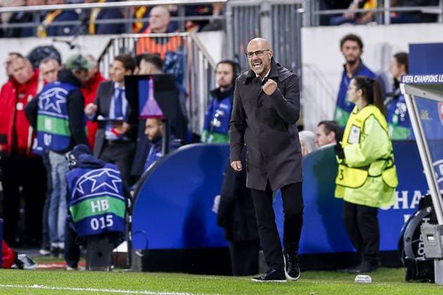 LENS - 24-10-2023, Stade Bollaert-Delelis. Football, Champions League, season 2023-2024. Lens - PSV. coach Peter Bosz of PSV Lens - PSV  x22884056x Copyright: