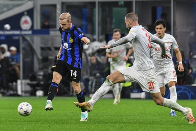 Klaassen (Inter) - - Inter-Salisburgo - UEFA Champions League during Inter - FC Internazionale vs FC Salzburg, UEFA Champions League football match in Milan, Italy, October 24 2023  Copyright: xAndreaxAmato IPAxSportx xipa-agex xx IPA_41196870 IPA_IPA41196870