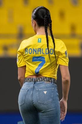 AFC Champions League 2023-24 MD3 Georgina Rodriguez walks on the pitch wearing Guess jeans and Le Silla boots, after the Al-Nassr FC (KSA) vs Al Duhail SC (QAT) Match Day 3 of the AFC Champions League 2023-24 Group E at Al Awwal Park on October 24, 2023 in Riyadh, Saudi Arabia. Al-Nassr FC defeated Al Duhail SC by 4-3 with Cristiano Ronaldo scoring two goals. Riyadh Al Awwal Park Saudi Arabia  Copyright: xVictorxFrailex 2023.10.24_PSI03253.GS.MD3_VFR_10205
