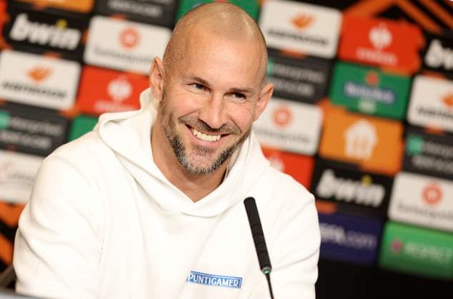 SOCCER - UEFA EL, Sturm vs Atalanta, preview GRAZ,AUSTRIA,25.OCT.23 - SOCCER - UEFA Europa League, SK Sturm Graz vs Atalanta Bergamo Calcio, preview, press conference, PK, Pressekonferenz Sturm. Image shows head coach Christian Ilzer (Sturm).  GEPAxpictures xHansxOberlaender