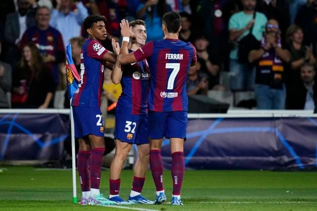 FC Barcelona, Barca v FC Shakhtar Donetsk: Group H - UEFA Champions League 2023 24 Fermin Lopez attacking midfield of Barcelona and Spain celebrates after scoring his sides first goal during the UEFA Champions League match between FC Barcelona and FC Shakhtar Donetsk at Estadi Olimpic Lluis Companys on October 25, 2023 in Barcelona, Spain. Barcelona Spain  Copyright: xJosexBretonx originalFilename:breton-fcbarcel231025_npyKX.jpg