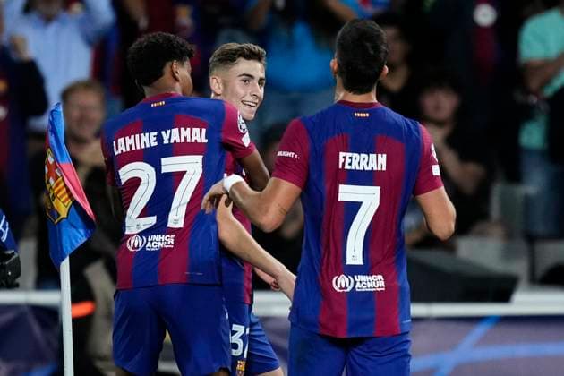 FC Barcelona, Barca v FC Shakhtar Donetsk: Group H - UEFA Champions League 2023 24 Fermin Lopez attacking midfield of Barcelona and Spain celebrates after scoring his sides first goal during the UEFA Champions League match between FC Barcelona and FC Shakhtar Donetsk at Estadi Olimpic Lluis Companys on October 25, 2023 in Barcelona, Spain. Barcelona Spain  Copyright: xJosexBretonx originalFilename:breton-fcbarcel231025_npzY6.jpg