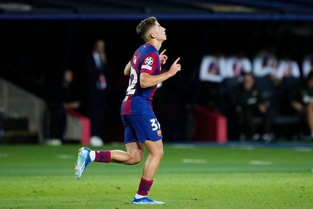FC Barcelona, Barca v FC Shakhtar Donetsk: Group H - UEFA Champions League 2023 24 Fermin Lopez attacking midfield of Barcelona and Spain celebrates after scoring his sides first goal during the UEFA Champions League match between FC Barcelona and FC Shakhtar Donetsk at Estadi Olimpic Lluis Companys on October 25, 2023 in Barcelona, Spain. Barcelona Spain  Copyright: xJosexBretonx originalFilename:breton-fcbarcel231025_npqFJ.jpg