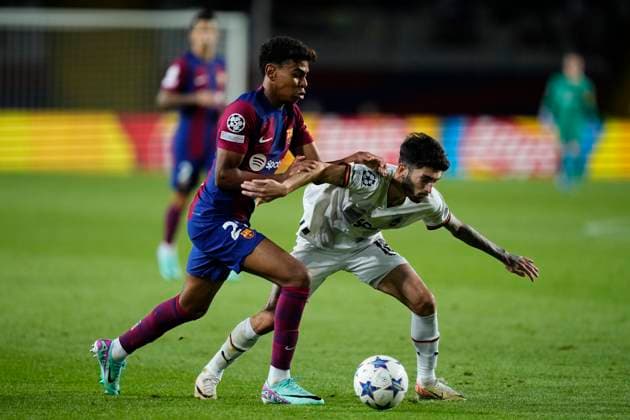 FC Barcelona, Barca v FC Shakhtar Donetsk: Group H - UEFA Champions League 2023 24 Lamine Yamal right winger of Barcelona and Spain and Irakli Azarovi Left-Back of Shakhtar Donetsk and Georgia compete for the ball during the UEFA Champions League match between FC Barcelona and FC Shakhtar Donetsk at Estadi Olimpic Lluis Companys on October 25, 2023 in Barcelona, Spain. Barcelona Spain  Copyright: xJosexBretonx originalFilename:breton-fcbarcel231025_npO67.jpg
