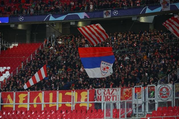 25.10.2023, xtgx, Fussball, UEFA Champions League, RB Leipzig - Roter Stern Belgrad emspor, v.l. Symbolfoto, Symbolbild, Fans Roter Stern Belgrad (DFL DFB REGULATIONS PROHIBIT ANY USE OF PHOTOGRAPHS as IMAGE SEQUENCES and or QUASI-VIDEO) Leipzig
