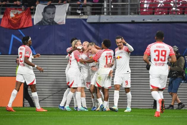 Fussball, Herren, Saison 2023 2024, UEFA Champions League (Gruppe G, 3. Spieltag), RB Leipzig - FK Roter Stern Belgrad, v. l. David Raum (RB Leipzig) Torjubel, jubelt nach dem Tor zum 1:0, 25.10. 2023, Copyright: xSebastianxRäppold MatthiasxKochx