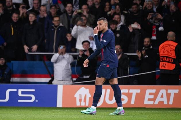 Attitude - Joie de Kylian Mbappe ( 7 - PSG ) - FOOTBALL : Paris Saint Germain vs Milan - Ligue des Champions - 25 10 2023 FedericoPestellini Panoramic 