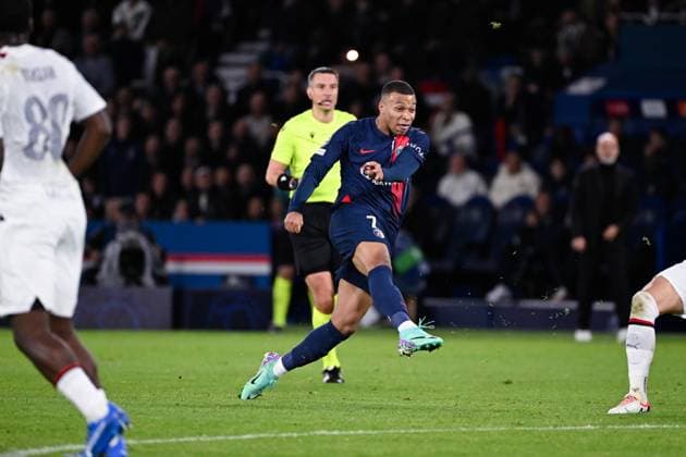 Kylian Mbappe ( 7 - PSG ) - FOOTBALL : Paris Saint Germain vs Milan - Ligue des Champions - 25 10 2023 FedericoPestellini Panoramic 