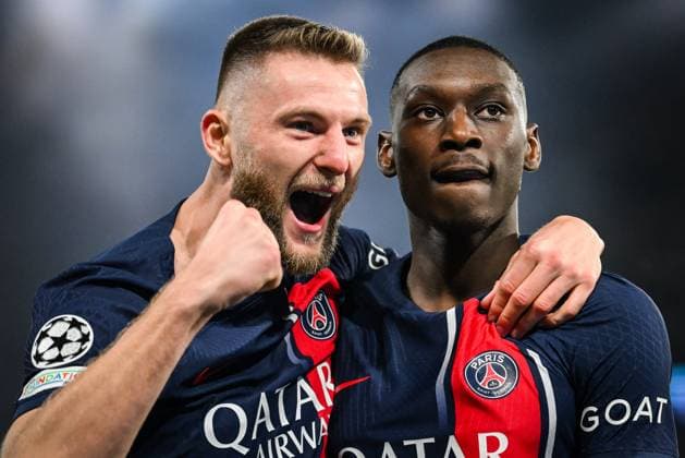 October 25, 2023, Paris, France, France: Randal KOLO MUANI of PSG celebrate his goal with Milan SKRINIAR of PSG during the UEFA Champions League group F match between Paris Saint-Germain and AC Milan at Parc des Princes Stadium on October 25, 2023 in Paris, France. Paris France - ZUMAm308 20231025_zsp_m308_010 Copyright: xMatthieuxMirvillex