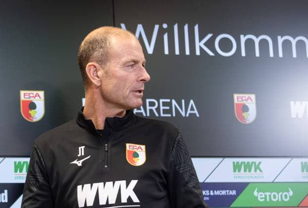 Jess Thorup (Trainer FC Augsburg), Pressekonferenz vor dem Spiel gegen VfL Wolfsburg;