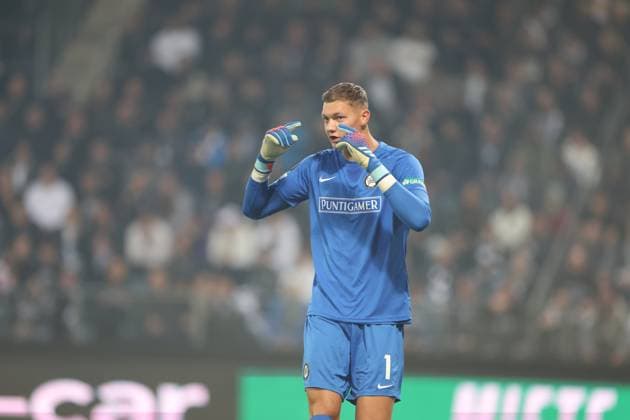 SOCCER - UEFA EL, Sturm vs Atalanta GRAZ,AUSTRIA,26.OCT.23 - SOCCER - UEFA Europa League, SK Sturm Graz vs Atalanta Bergamo Calcio. Image shows Kjell Scherpen (Sturm).  GEPAxpictures xChrisxBauer