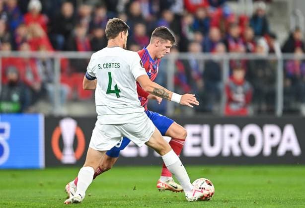 2023.10.26 Sosnowiec Pilka nozna Eliminacje Liga Europy UEFA Sezon 2023 2024 Rakow Czestochowa - Sporting CP N z Sebastian Coates Ante Crnac Foto Lukasz Sobala PressFocus 2023.10.26 Sosnowiec Football UEFA Europa League Season 2023 2024 Rakow Czestochowa - SK Sturm Graz Sebastian Coates Ante Crnac Credit: Lukasz Sobala PressFocus NEWSPIX.PL --- Newspix.pl POLAND OUT!  20231026PFa_LSa195