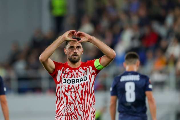 Serbia, Backa Topola, 26.10.2023, , TSC Backa Topola - SC Freiburg - UEFA Europa League 2023 2024 - Group A, Vincenzo Grifo (SC Freiburg) celebrates after scoring his team s second goal Backa Topola
