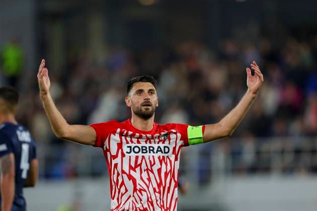 Serbia, Backa Topola, 26.10.2023, , TSC Backa Topola - SC Freiburg - UEFA Europa League 2023 2024 - Group A, Vincenzo Grifo (SC Freiburg) celebrates after scoring his team s second goal Backa Topola