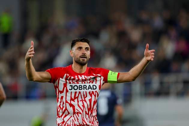Serbia, Backa Topola, 26.10.2023, , TSC Backa Topola - SC Freiburg - UEFA Europa League 2023 2024 - Group A, Vincenzo Grifo (SC Freiburg) celebrates after scoring his team s second goal Backa Topola