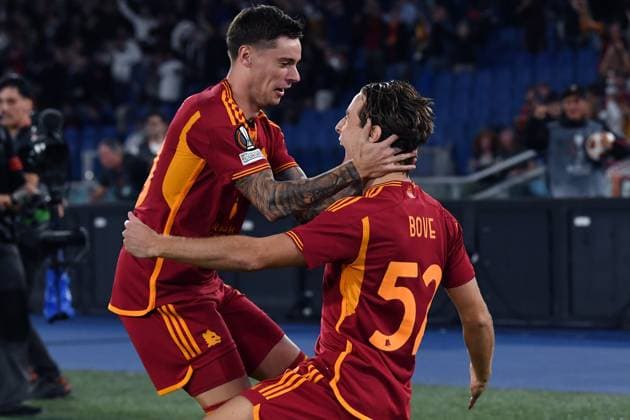 As Roma 26 10 2023 - Europa League Roma-Slavia Praga foto Antonello Sammarco Image nella foto: esultanza gol Edoardo Bove 