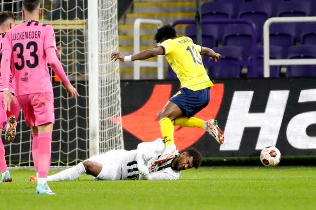 Royal Union Saint-Gilloise v LASK Linz - UEFA Europa League BRUSSELS, BELGIUM - OCTOBER 26 : Rodriguez Kevin forward of Union St-Gilloise and Tobias Lawal goalkeeper of LASK during the UEFA Europa League Group E match between Royal Union Saint-Gilloise and Linz Lask on October 26, 2023 in Brussels, Belgium, 26 10 2023 Brussels Belgium  Copyright: xJbox