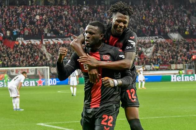 Victor Boniface ( 22, Bayer Leverkusen) jubelt nach dem Tor zum 3:1 mit der Mannschaft 26.10.2023 Fussball Europa League, Bayer 04 Leverkusen vs Qarabag Agdam , BayArena, Leverkusen, NRW Germany