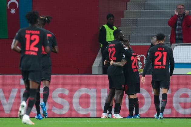 26.10.2023, Fussball, Saison 2023 2024, UEFA Europa League, Gruppenphase, 3. Spieltag, Bayer 04 Leverkusen - Qarabag Agdam, Die Spieler von Bayer Leverkusen bejubeln das Tor zum 2:1 durch Alejandro Grimaldo (Bayer 04 Leverkusen), Leverkusen BayArena NRW Deutschland xRHR-FOTO DEx Copyright: DennisxEwert RHR-FOTOx RHR-FOTO DE