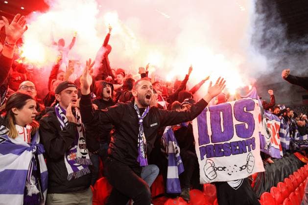 Liverpool v Toulouse 26 October 2023, Liverpool - UEFA Europa League football - Group E - Liverpool v Toulouse. Toulouse fans with pyro (photo by Daniel Chesterton) Liverpool UK Copyright: xDanielxChestertonxOffside