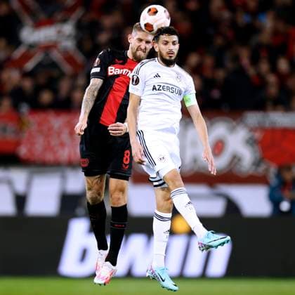 ANDRICH Robert Kapitaen Team Bayer 04 Leverkusen ZOUBIR Abdelleh UEFA EUROPA LEAGUE Saison 2023 - 2024 Spiel Bayer 04 Leverkusen - Qarabag 5 : 1 am 26.10.2023 in Leverkusen DFL REGULATIONS PROHIBIT ANY USE OF PHOTOGRAPHS as IMAGE SEQUENCES and or QUASI-VIDEO Copyright: xLacixPerenyix