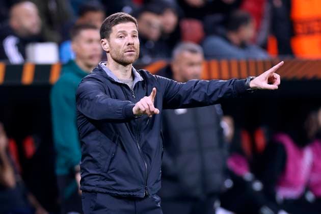 Sport Themen der Woche KW43 Sport Bilder des Tages ALONSO Xabier Trainer Team Bayer 04 Leverkusen UEFA EUROPA LEAGUE Saison 2023 - 2024 Spiel Bayer 04 Leverkusen - Qarabag 5 : 1 am 26.10.2023 in Leverkusen DFL REGULATIONS PROHIBIT ANY USE OF PHOTOGRAPHS as IMAGE SEQUENCES and or QUASI-VIDEO *** ALONSO Xabier Coach Team Bayer 04 Leverkusen UEFA EUROPA LEAGUE Season 2023 2024 Match Bayer 04 Leverkusen Qarabag 5 1 on 26 10 2023 in Leverkusen DFL REGULATES PROHIBIT ANY USE OF PHOTOGRAPHS as IMAGE SEQUENCES and or QUASI VIDEO Copyright: xLacixPerenyix