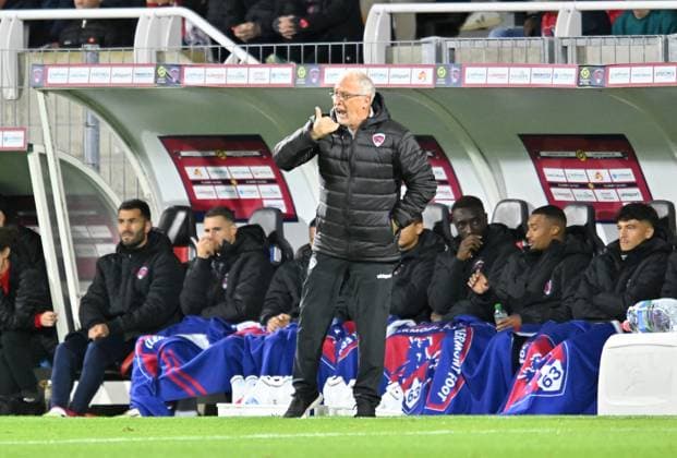 Pascal Gastien (clermont) FOOTBALL : Clermont Foot vs OGC Nice - Ligue 1 Uber Eats - 27 10 2023 FredericChambert Panoramic 