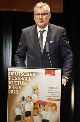 Jörg Jakob, Kicker Chefredakteur, Laudator für Karl Heinz Körbel Deutscher Fussball Kulturpreis 2023 Nürnberg Copyright: xZichyx Eibner-Pressefotox EP_rzy