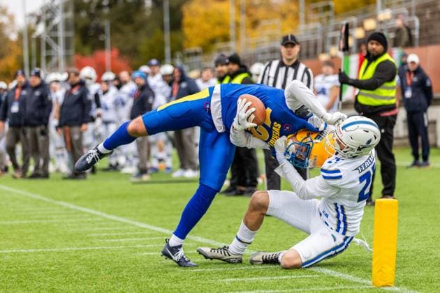 231028 Theodor Landström of Sweden och Andrea Fantin of Italy during the IFAF European Championship, EM, Europameisterschaft Bronze Medal Game between Sweden and Italy on October 28, 2023 in Gothenburg. Photo: Michael Erichsen BILDBYRAN COP 89 MI0562 american football sweden - italy ifaf european championship bronze medal game bbeng sweden sverige italy italia italien Copyright: MICHAELxERICHSEN BB231028MI023