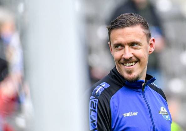 Fussball 2. Bundesliga, Hertha BSC - SC Paderborn 07 28.10.2023, xdanx, Fussball 2. Bundesliga, Hertha BSC - SC Paderborn 07, v.l. Max Kruse (SC Paderborn 07 10) (DFL DFB REGULATIONS PROHIBIT ANY USE OF PHOTOGRAPHS as IMAGE SEQUENCES and or QUASI-VIDEO) Foto: Daniel Lakomski Mix1 Berlin Olympiastadion Berlin Berlin Deutschland (DE) *** Football 2 Bundesliga, Hertha BSC SC Paderborn 07 28 10 2023, xdanx, Football 2 Bundesliga, Hertha BSC SC Paderborn 07, v l Max Kruse SC Paderborn 07 10 DFL DFB REGULATES PROHIBIT ANY USE OF PHOTOGRAPHS as IMAGE SEQUENCES and or QUASI VIDEO Foto Daniel Lakomski Mix1 Berlin Olympiastadion Berlin Berlin Germany DE Copyright: xDanielxLakomskix