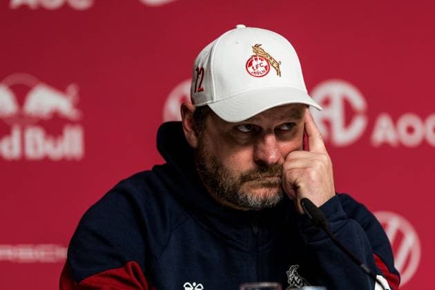 Sport Themen der Woche KW43 Sport Bilder des Tages 1. Fussball Bundesliga: RB Leipzig - 1. FC Koeln; 28.10.2023 Steffen Baumgart (Trainer 1. FC Koeln) nachdenklich in der Pressekonferenz 1. Fussball Bundesliga, RB Leipzig - 1. FC Koeln, Leipzig, Red Bull Arena am 28.10.2023 DFL REGULATIONS PROHIBIT ANY USE OF PHOTOGRAPHS AS IMAGE SEQUENCES AND OR QUASI-VIDEO. *** 1 Football Bundesliga RB Leipzig 1 FC Koeln 28 10 2023 Steffen Baumgart coach 1 FC Koeln thoughtful in the press conference 1 Football Bundesliga, RB Leipzig 1 FC Koeln, Leipzig, Red Bull Arena on 28 10 2023 DFL REGULATES PROHIBIT ANY USE OF PHOTOGRAPHS AS IMAGE SEQUENCES AND OR QUASI VIDEO Copyright: xBEAUTIFULxSPORTS Wunderlx