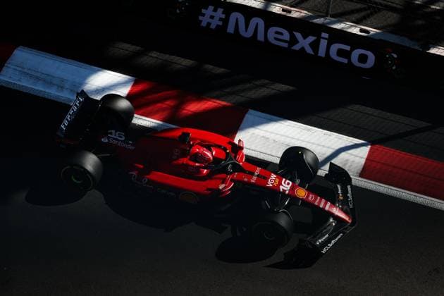 16 LECLERC Charles (mco), Scuderia Ferrari SF-23, action during the 2023 Formula 1 Grand Premio de la Ciudad de Mexico, 19th round of the 2023 Formula One World Championship, WM, Weltmeisterschaft from October 27 to 29, 2023 on the Autodromo Hermanos Rodriguez, in Mexico City, Mexico - F1 - MEXICO CITY GRAND PRIX 2023 DPPI Panoramic  00123042_G0OD5453