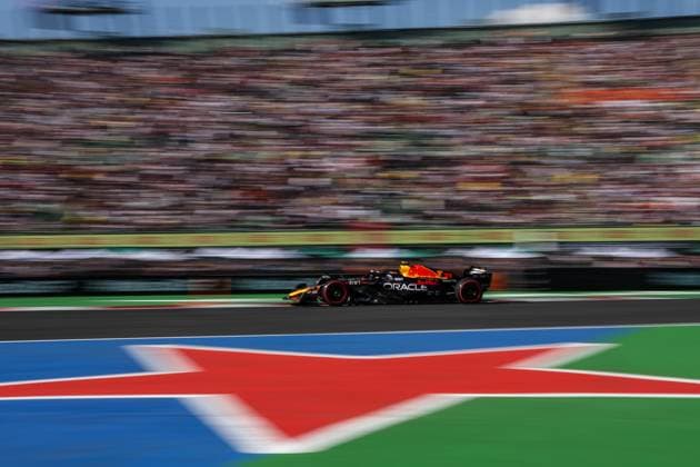 11 Sergio Perez (MEX, Oracle Red Bull Racing), F1 Grand Prix of Mexico at Autodromo Hermanos Rodriguez on October 28, 2023 in Mexico City, Mexico. (Photo by HOCH ZWEI) Mexico City Mexico
