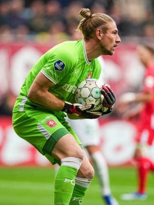 Eredivisie: FC Twente v Feyenoord Enschede - FC Twente goalkeeper Lars Unnerstall during the match between FC Twente v Feyenoord at De Grolsch Veste on 29 October 2023 in Enschede, Netherlands. Copyright: xTomxBodex