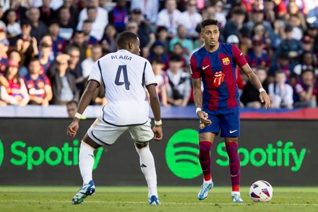 October 28, 2023, Barcelona, Spain: BARCELONA, SPAIN - OCTOBER 28: .Raphinha of FC Barcelona, Barca during the La Liga EA Sports match between FC Barcelona and Real Madrid at the Estadi Olimpic Lluis Companys on October 28, 2023 in Barcelona, Spain Barcelona Spain - ZUMAd159 20231028_zia_d159_061 Copyright: xGerardxFrancox - ZUMA0310 0310888126st Copyright: xIMAGO GerardxFrancox