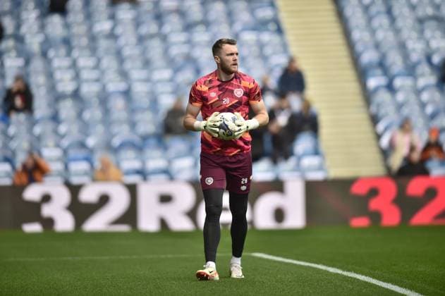 Rangers v Heart of Midlothian cinch Premiership Zander Clark of Heart of Midlothian warms up during the cinch Premiership match at Ibrox Stadium, Glasgow Copyright: xJamiexJohnstonx FIL-19177-0007 UK Newspapers OUT