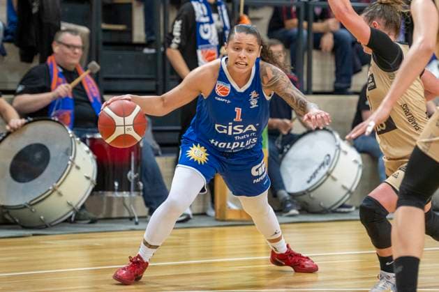 Halle, Deutschland 29. Oktober 2023: 1.BBL - Damen - 2023 2024 - Gisa Lions MBC vs. Inexio Roals Saarlouis Sabrina Haines (Halle) SWH.arena Sachsen Anhalt Copyright: xFotostandx xxBallaschx