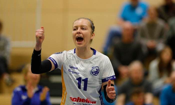 Volleyball Hessen - 2. Bundesliga - Süd Frauen 29.10.2023 TG Bad Soden (ws) - VC Wiesbaden II (rot) v.l. Monika Dolezajova (TG Bad Soden - Nr. 11) TG Bad Soden - VC Wiesbaden II