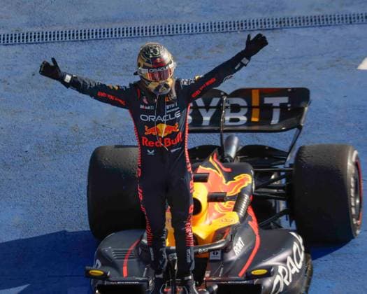 October 29, 2023, Mexico City, Mexico: MAX VERSTAPPEN (Red Bull Racing) celebrates after winning the Formula One Mexico City Grand Prix, at Autodromo Hermanos Rodriguez. Mexico City Mexico - ZUMAs310 20231029_mda_s310_030 Copyright: xLuisxExSalgadox