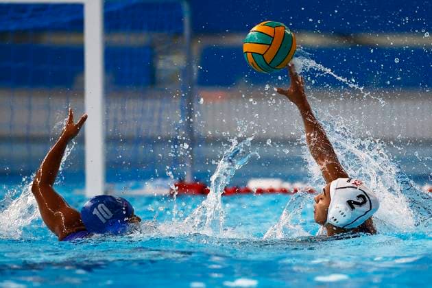 SANTIAGO, CHILE Ð OCT 30: Itzel Diaz de Leon of Mexico en acci—n contra Dalia Grau de Cuba durante los Juegos Panamericanos Santiago 2023 el 30 de Octubre en Santiago, Chile. Itzel Diaz de Leon of Mexico in action against Itzel Diaz de Leon of Cuba during Santiago 2023 Pan American Games on October 30 in Santiago, Chile. (Foto de Dragomir Yankovic Santiago 2023 v’a Photosport) Dia 11, polo acuatico, equipo femenino grupo A Day 11, waterpolo, women«s team grupo A