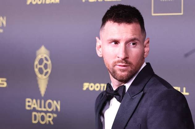 Ballon d or 2023 PHOTOPQR LE PARISIEN Fred Dugit ; Paris ; 30 10 2023 ; Théâtre du Châtelet (Paris Ier), le 30 octobre 2023 Tapis rouge de la 67e édition du Ballon d or Lionel Messi Photo LP Fred Dugit 2023 Ballon d Or France Football award ceremony at the Theatre du Chatelet in Paris on October 30, 2023.