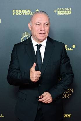 Hristo Stoichkov FOOTBALL : Ballon d Or 2023 - Paris - 30 10 2023 FedericoPestellini Panoramic 