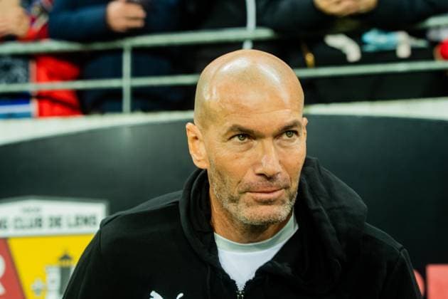 Zinedine Zidane FOOTBALL : RC Lens Legende x Legende Francais - 31 10 2023 BaptisteAutissier Panoramic 