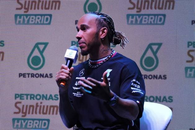 RECORD DATE NOT STATED Collective of Mercedes-AMG drivers Lewis Hamilton and George Russell Sao Paulo, 01 11 2023 - ESPORTES FORMULA1 MERCEDES - Formula 1 drivers Lewis Hamilton and George Russel participated in a press conference, PK, Pressekonferenz promoted by Petronas at Palacio Tangara, south of Sao Paulo (Foto: Leandro Chemalle Thenews2 imago images) SPO  Copyright: xLeandroxChemallex