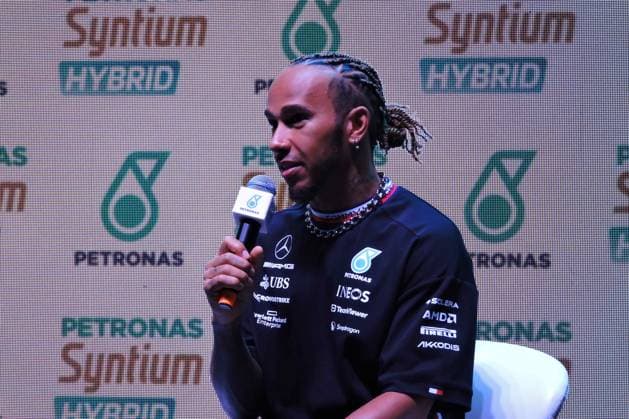 RECORD DATE NOT STATED Collective of Mercedes-AMG drivers Lewis Hamilton and George Russell Sao Paulo, 01 11 2023 - ESPORTES FORMULA1 MERCEDES - Formula 1 drivers Lewis Hamilton and George Russel participated in a press conference, PK, Pressekonferenz promoted by Petronas at Palacio Tangara, south of Sao Paulo (Foto: Leandro Chemalle Thenews2 imago images) SPO  Copyright: xLeandroxChemallex