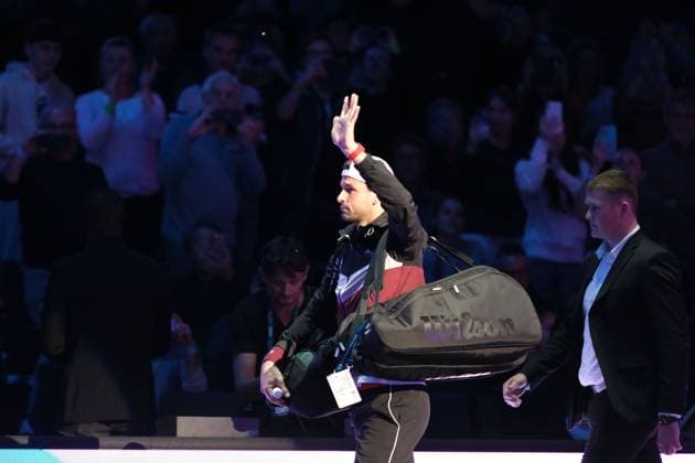 November 3, 2023, Paris, France: Bulgarian player GRIGOR DIMITROV returns the ball to Polish player HUBERT HURKACZ during the quarter final of Rolex Paris Masters 1000 tournament at Paris Accor Arena Stadium - France Paris France - ZUMAp119 20231103_zaf_p119_015 Copyright: xPierrexSteveninx