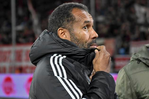 Daniel Thioune (Fortuna Duesseldorf) Portrait, halbportrait, Bild, einzel, Einzelaufnahme, picture, single, solo, alleine, 03.11.2023 Fussball Fortuna Duesseldorf vs SV Wehen Wiesbaden, Merkur Spiel-Arena, Duesseldorf, DFB DFL REGULATIONS PROHIBIT ANY USE OF PHOTOGRAPHS AS IMAGE SEQUENCES AND OR QUASI-VIDEO NRW Germany