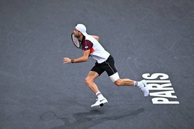 Tennis, ATP-Turnier in Paris Rolex Paris Masters Grigor Dimitrov (BUL) during his 1 4 final round match at the 2023 Rolex Paris Masters at the Accor Arena in Paris, France, on November 3, 2023. Photo by Corinne Dubreuil ABACAPRESS.COM Paris France  Copyright: xDubreuilxCorinne ABACAx