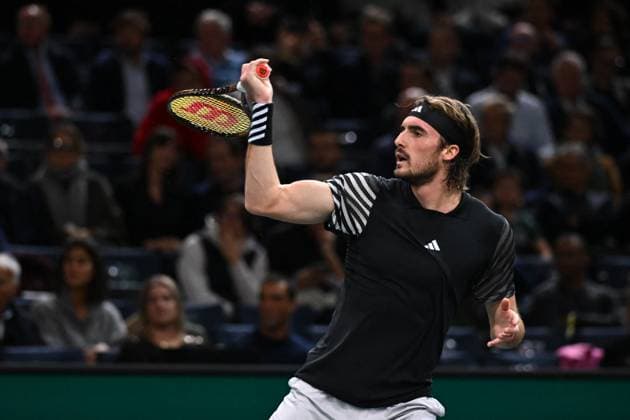 Tennis, ATP-Turnier in Paris Rolex Paris Masters Stefanos Tsitsipas (GRE) during his 1 4 final round match at the 2023 Rolex Paris Masters at the Accor Arena in Paris, France, on November 3, 2023. Photo by Corinne Dubreuil ABACAPRESS.COM Paris France  Copyright: xDubreuilxCorinne ABACAx