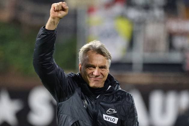 03.11.2023, Fussball, Herren, 2. Bundesliga, Saison 2023 2024, SV 07 Elversberg- FC St. Pauli, Trainer: Horst Steffen (SV 07 Elversberg) Elversberg Ursapharm-Arena an der Kaiserlinde Saarland Deutschland (DE)
